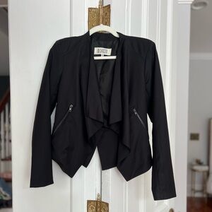 BB Dakota Black Blazer